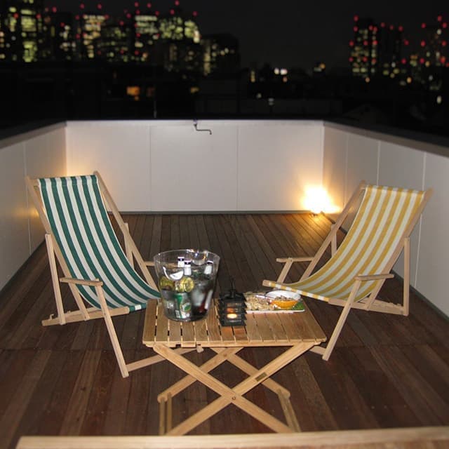 夜の屋上ルーフバルコニー